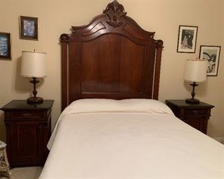 $1200 ~OBO~AMERICAN VICTORIAN HIGH BACKED HEADBOARD BED WITH MATTRESS AND BOXED SPRINGS  85X56