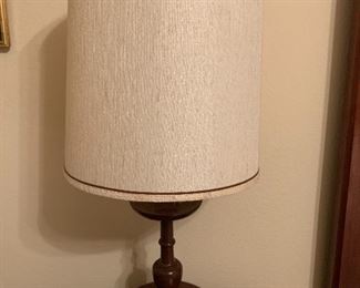 $68 VINTAGE WOOD SPINDLE LAMP