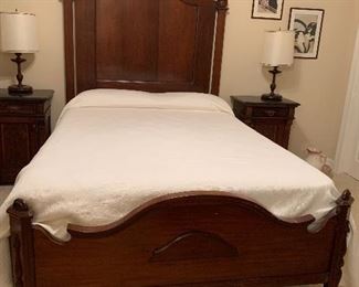 $1200 ~OBO~AMERICAN VICTORIAN HIGH BACKED HEADBOARD BED WITH MATTRESS AND BOXED SPRINGS  85X56