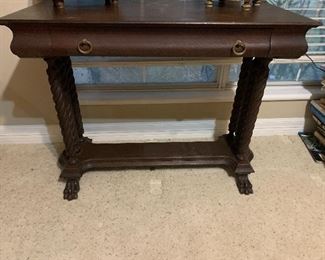$675 TIGER OAK RECTANGULAR SOFA TABLE WITH SPIRAL SPINDLES AND CLAW FEET 30X38X20