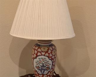$125 ROSE FAMILLE CHINESE VASE LAMP