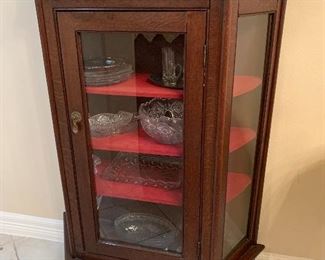 $380 ANTIQUE CURIO CABINET WITH FLEUR DE LIS MOTIF  49X35X11.5