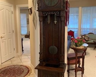 $1200 ANTIQUE GRANDFATHER CLOCK