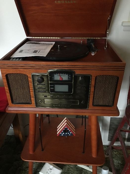 Crosley radio, cassette and record player.