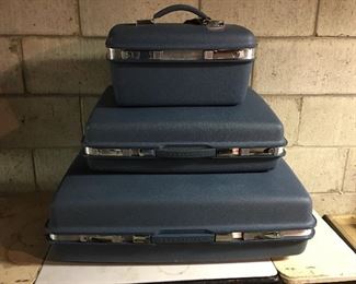 Set of Samsonite luggage with boxes they came in