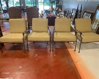 4 outdoor chairs 
Gold cushions great condition 
Some rust in the frames