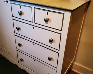 To see over 440+ pictures of this auction and to Register to Bid on this ONLINE ONLY Auction, visit our website at www.musiccityauction.net