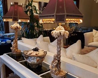 Palm tree with figure lamps - 30" high x 12" wide
