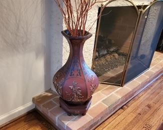 Red & black detailed planter/vase on matching pedestal - 27" tall x 14" diameter (including 4" base)