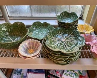 #32Cabbage Leaf Dishware (9) Plates and (9) Bowls  $60