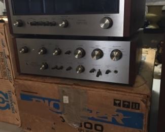 Stereo $300