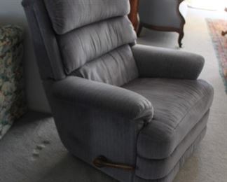 42. $100.00. Blue recliner 40” X 36” X 32”
Not a wall hugger style