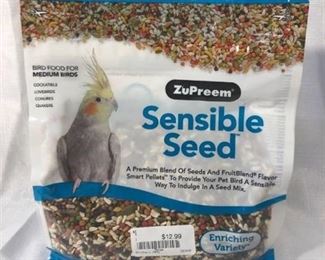 Zupreem Sensible Seed Parrots & Canures Recipe Dry Bird Food, 2 Lb Expires 01/31/21 Location Plastic Shelf X