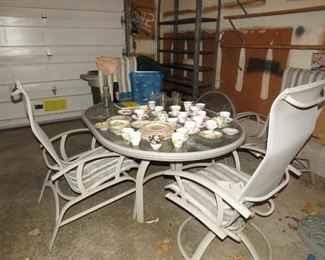 $50.00, Patio table and chairs, vg condition