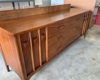 Perspecta by Kent Coffey dresser