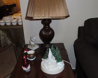End Table - Pair Table Lamps - Vintage Christmas