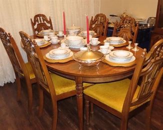 Midcentury Dining Table with 6 Chairs - One Leaf
