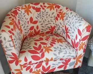 Fall Orange Leaf Chair
$125.00