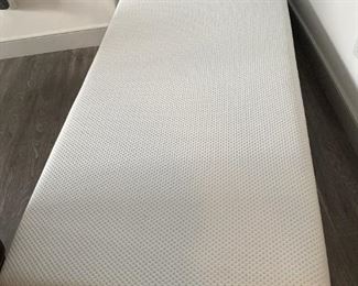 Amerisleep Memory Foam Twin Mattress. Almost new!