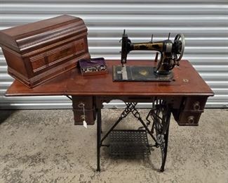 Antique Treadle White S.M.Co Sewing Machine