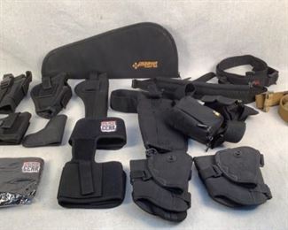 Mfg - (15) Assorted lot of
Model - Nylon Holsters &
Caliber - Accessories
Located in Chattanooga, TN
Condition - 3 - Light Wear
This is an 15 piece assorted lot of nylon holsters and accessories. Included in this lot are ankle, pocket, and waist band holsters as well as nylon slings and a padded pistol case.