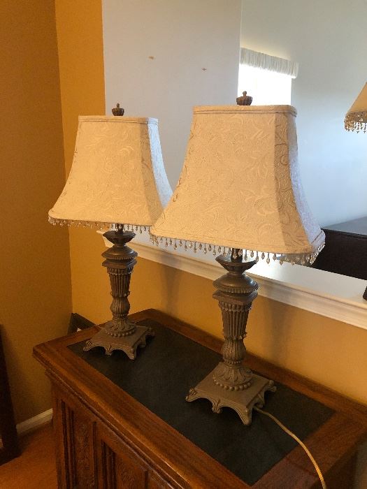 2 lamps $40