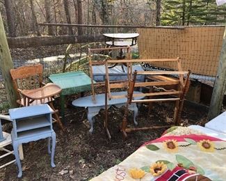 $25 per item section outside, plenty of room to spread out!