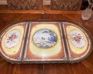 Enameled three piece plateau