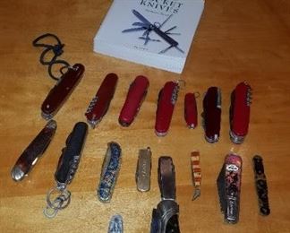 Pocket knife collection (16)