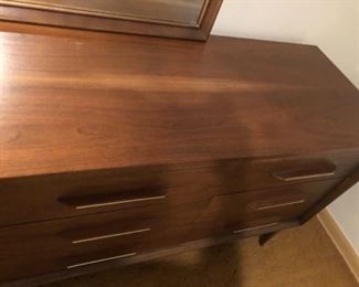 MCM dresser