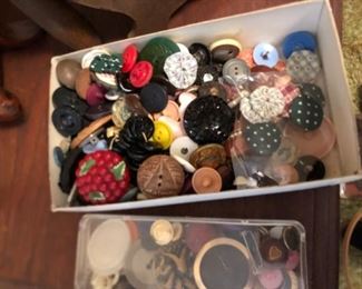 vintage buttons
