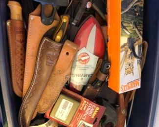 hunting knives and pocket knives
