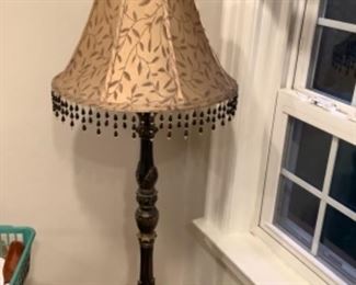 Floor lamp