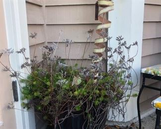 potted plant, garden art, yard art 