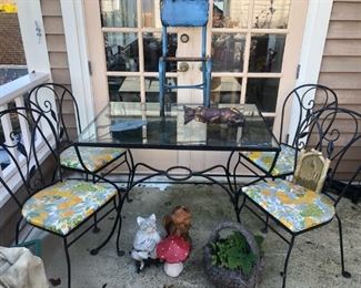 5 piece patio set, garden and yard art 