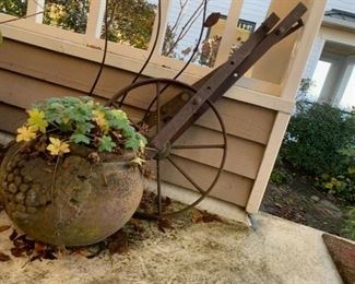 Garden Art, Yard Art 