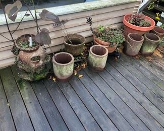 Pots and planters 