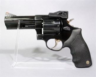 Taurus Model 608 .357 MAG 8-Shot Revolver SN# DU271007, Lightly Fired, In Original Box