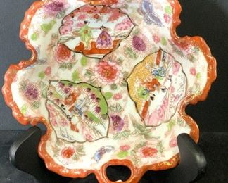 Antique Japanese GEISHA IN GARDEN Porcelain Plate