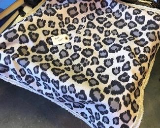 $25. XL leopard pillow cover. 24 x 24. great soft fabric. 