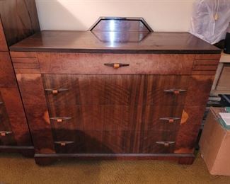 Art Deco dresser with mirror. Bakelite handles! $100