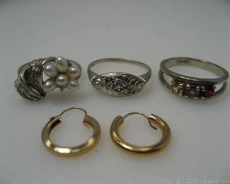 Lot of Gold Jewelry