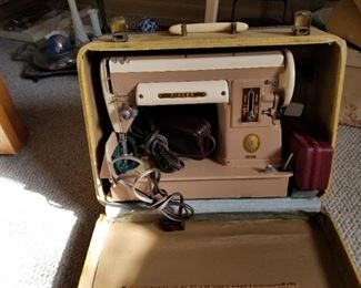 Pic 41 Sewing Machine