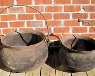 Cast-Iron Cauldrons