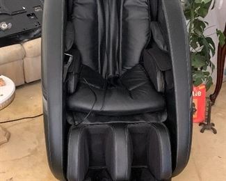 Slightly used, Brookstone powered Massage chair w/ WiFi 