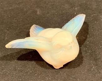 $40; Sabino small glass bird ;  1" H  