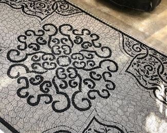 Outdoor rug