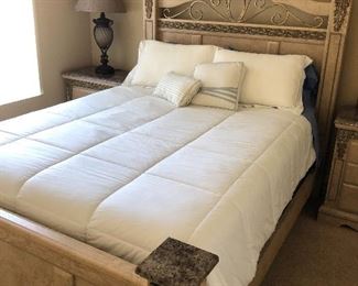Queen size bed with 2 bedside tables - very nice new mattress 