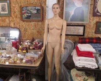 Full size mannequin