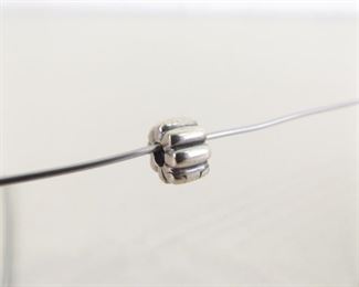 Authentic PANDORA #790163 Ribbed Clip Charm Bead
